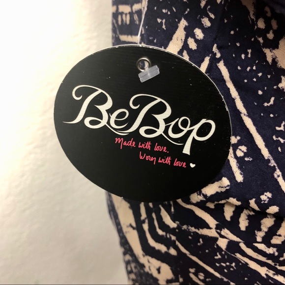 Bebop Wrap Tie Front Aztec Print Dress XLarge - Picture 4 of 4